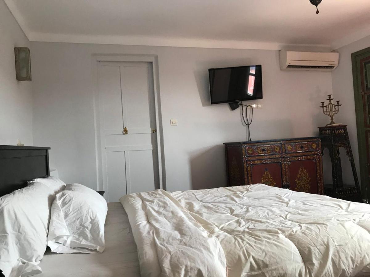 Dar El Koutoubia Apartment Marrakesh Bagian luar foto