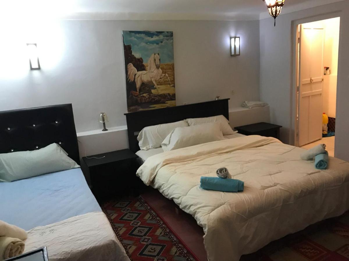 Dar El Koutoubia Apartment Marrakesh Bagian luar foto